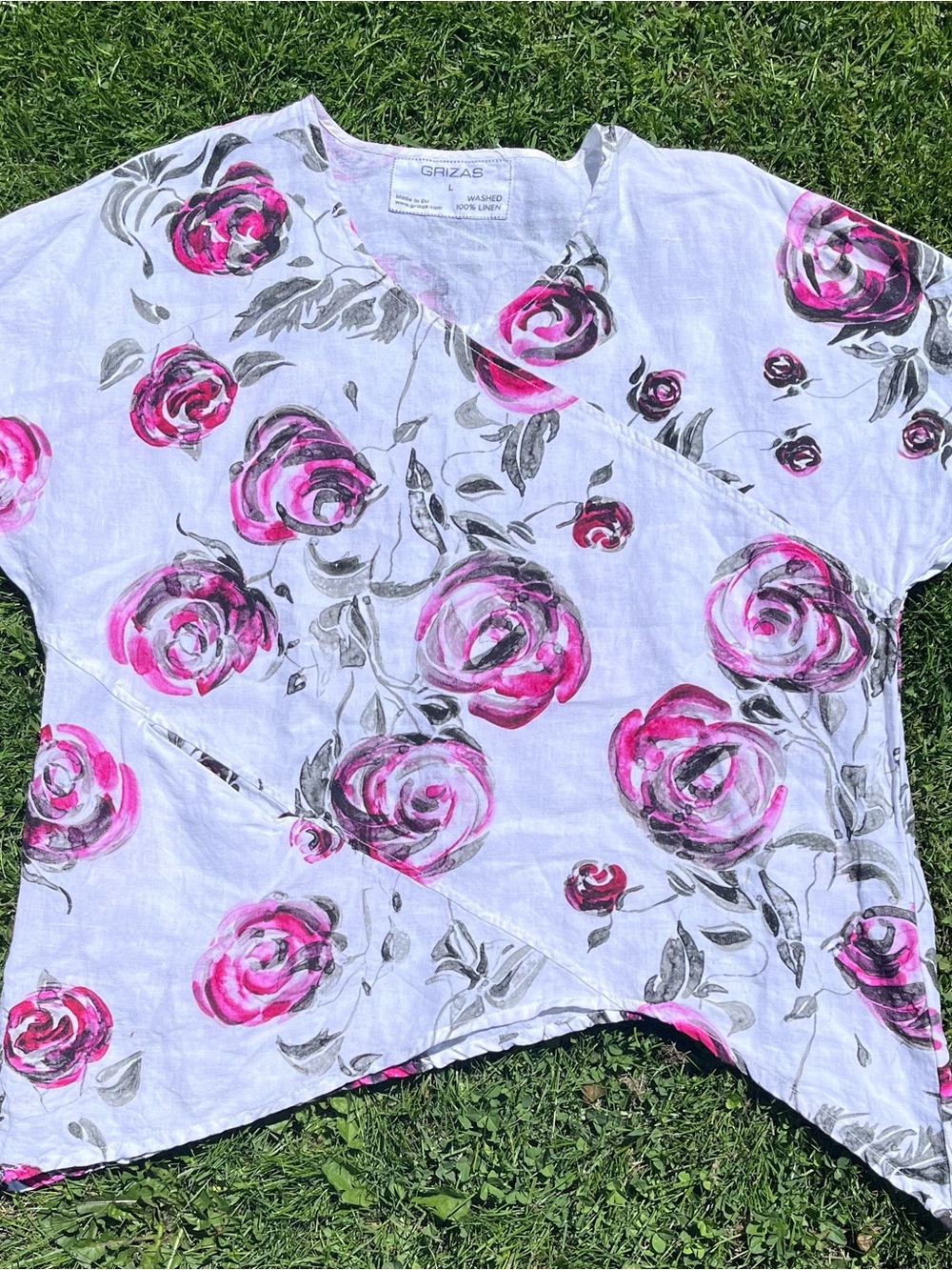 Grizas Women’s White Floral Short-Sleeve Top with Pink Rose Print 100% Linen